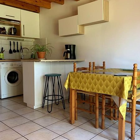 Appartement Dans Chalet Avec Jardin, Vue Montagne Окен Экстерьер фото