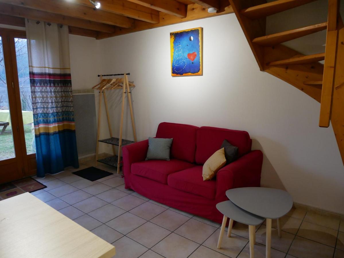 Appartement Dans Chalet Avec Jardin, Vue Montagne Окен Экстерьер фото